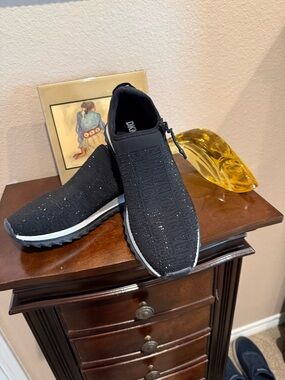 DKNY Black Slip-On Knit women’s Sneaker with Subtle Sparkle